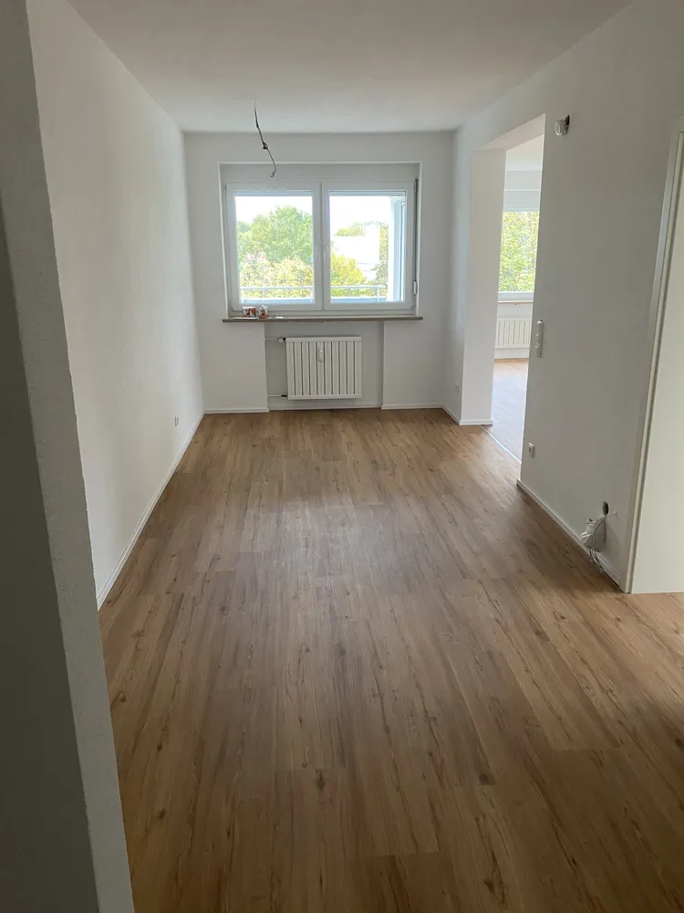 4 Zimmer Wohnung mit 100 m² in Augsburg – Bild 1