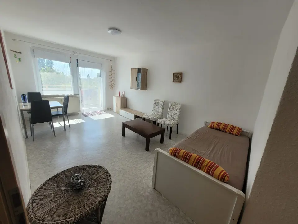 4 Zimmer Wohnung mit 90 m² in Bitterfeld-Wolfen – Bild 1