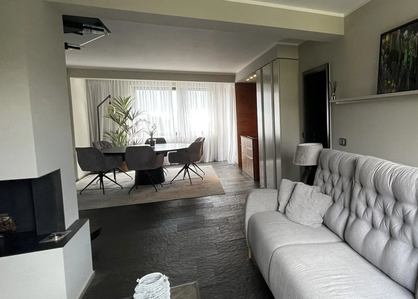 3 Zimmer Wohnung mit 100 m² in Düsseldorf – Bild 2