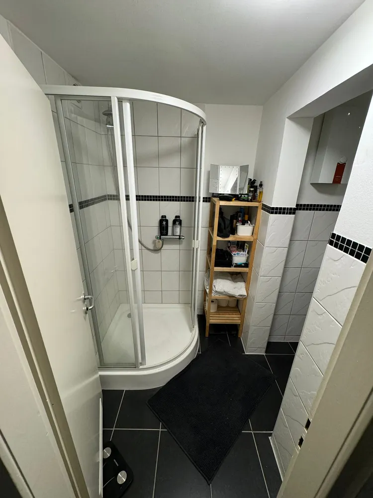 2 Zimmer Wohnung mit 70 m² in Wuppertal – Bild 1