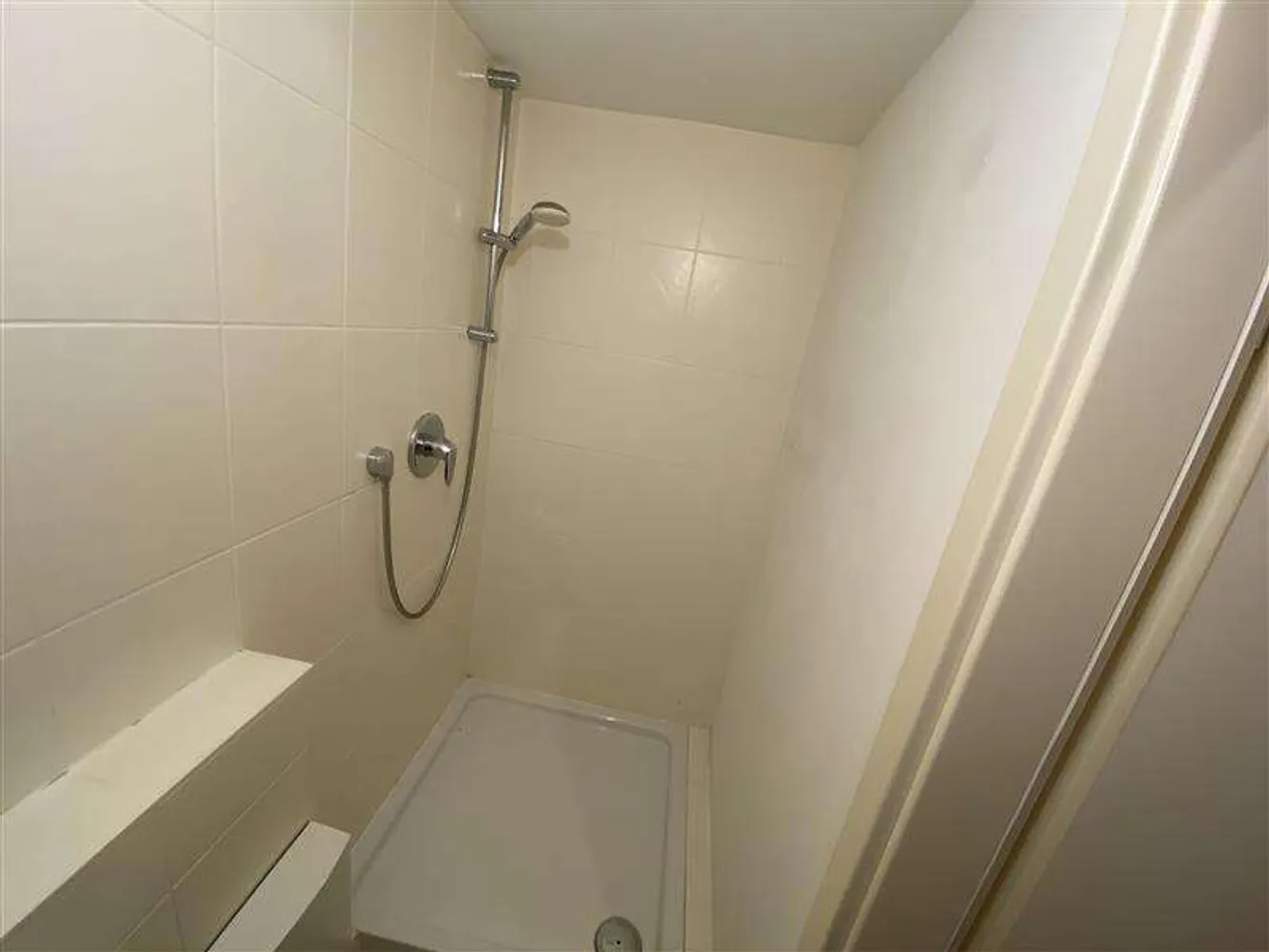 1 Zimmer Wohnung mit 25 m² in Frankfurt am Main – Bild 5