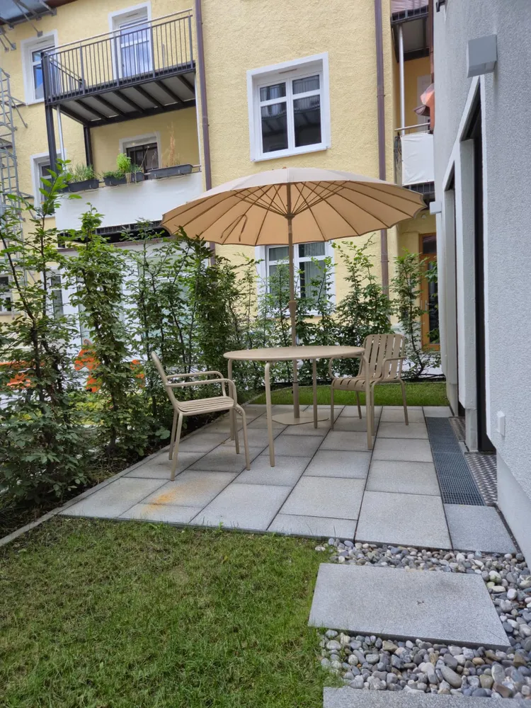 3 Zimmer Wohnung mit 83 m² in München – Bild 2