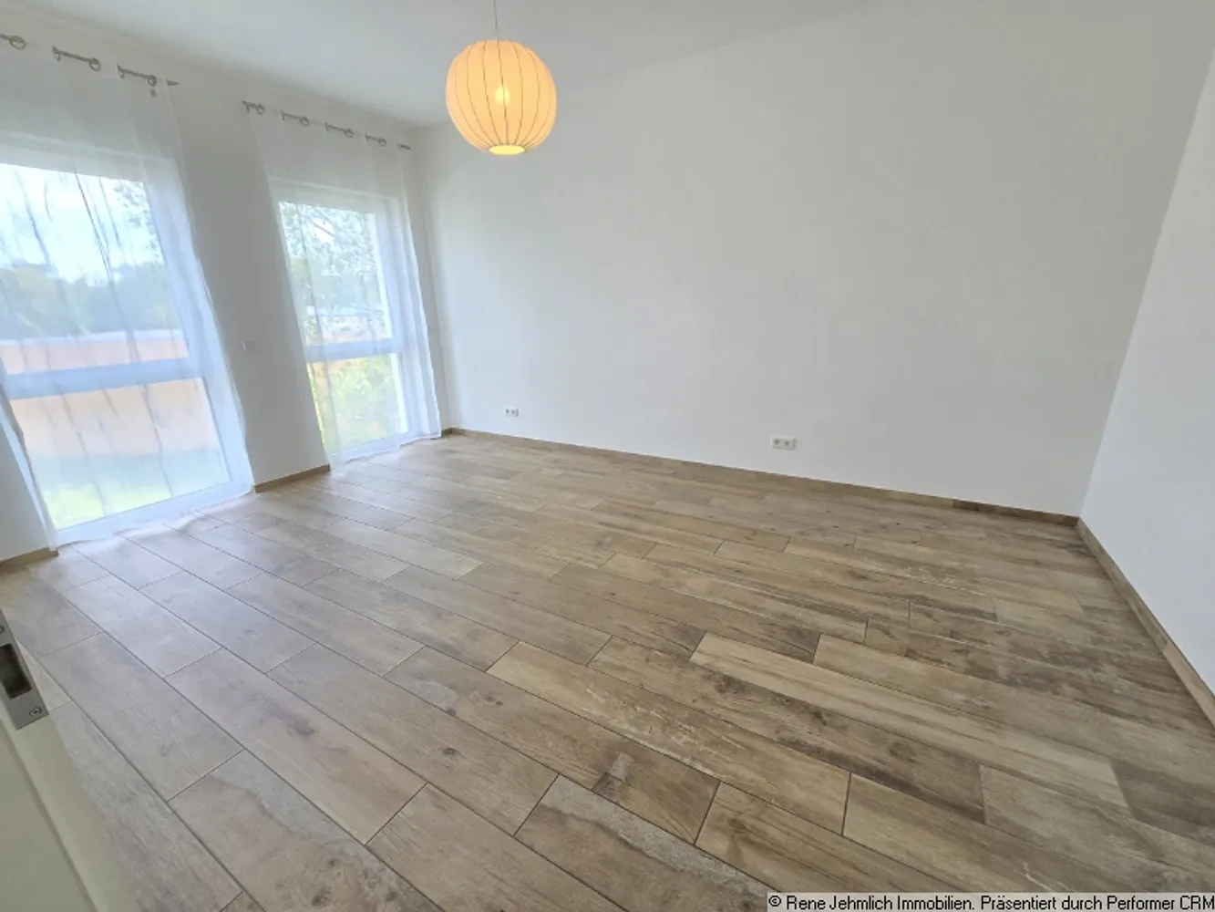 4 Zimmer Wohnung mit 138 m² in Chemnitz – Bild 3