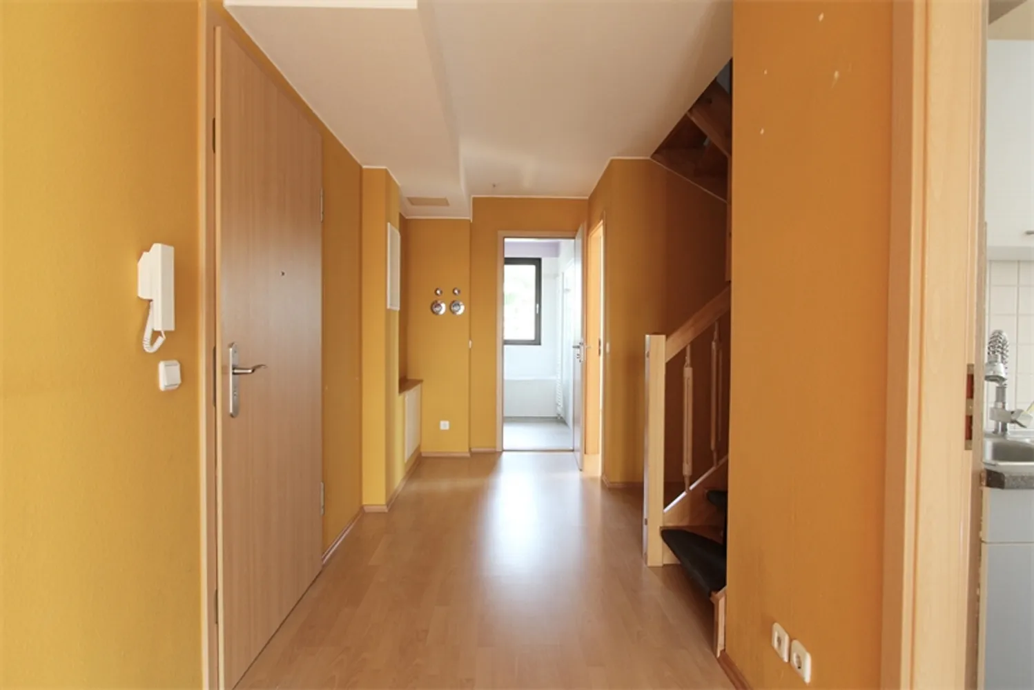 3 Zimmer Wohnung mit 80 m² in Berlin – Bild 4
