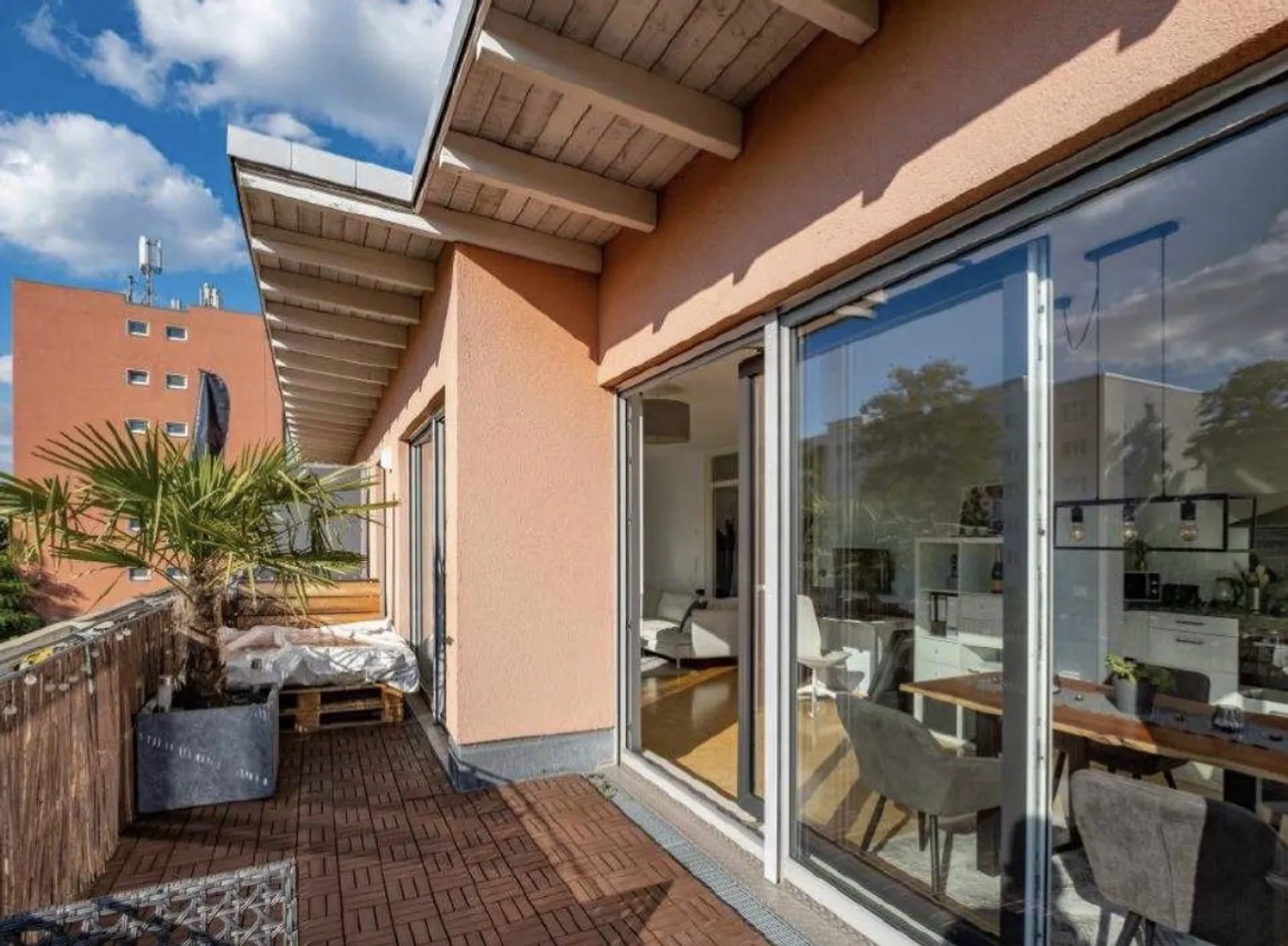 2 Zimmer Wohnung mit 69 m² in Köln – Bild 5