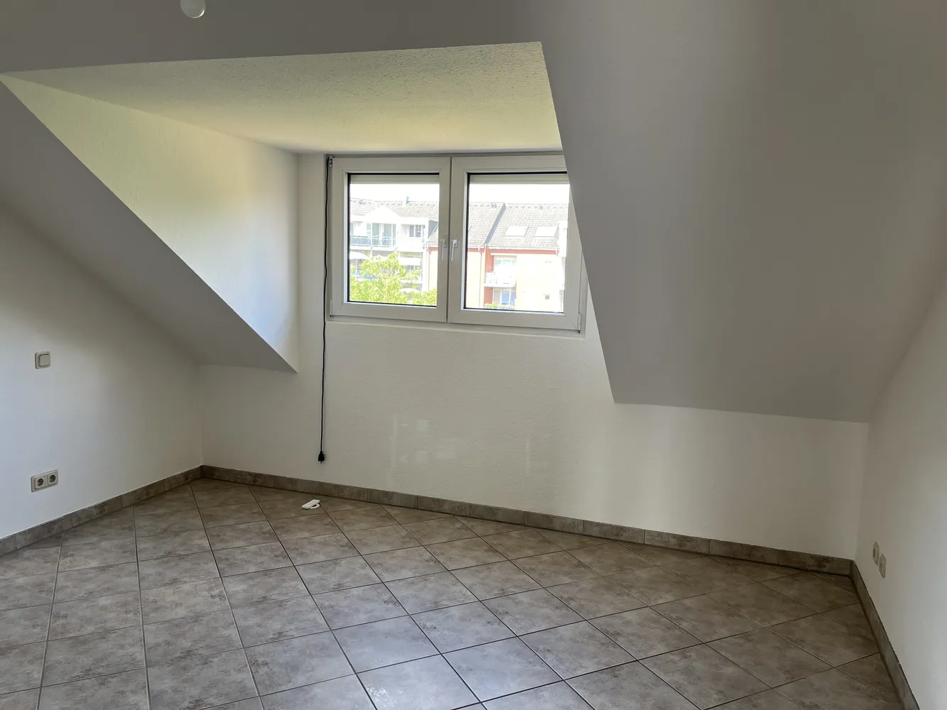 3 Zimmer Wohnung mit 70 m² in Neuss – Bild 4