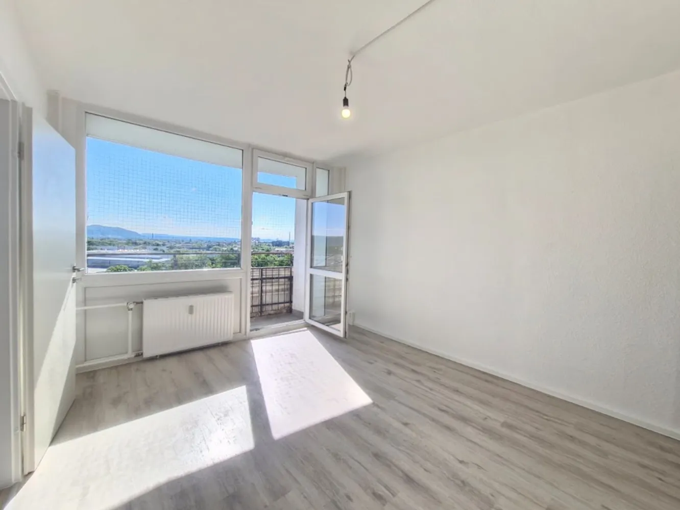 2 Zimmer Wohnung mit 43 m² in Dresden – Bild 2