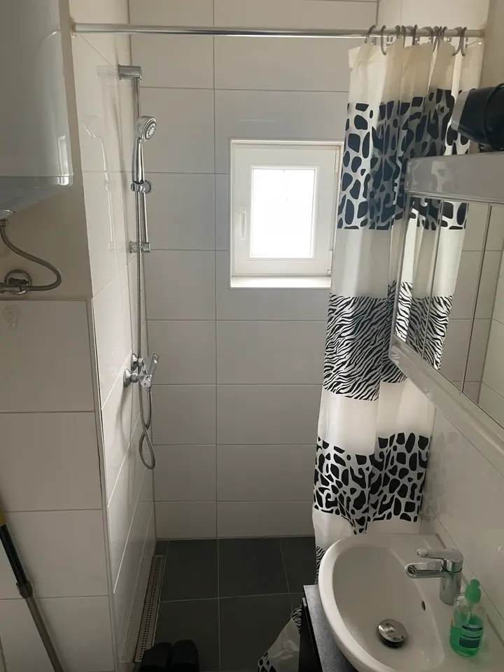 2 Zimmer Wohnung mit 17 m² in Duisburg – Bild 6