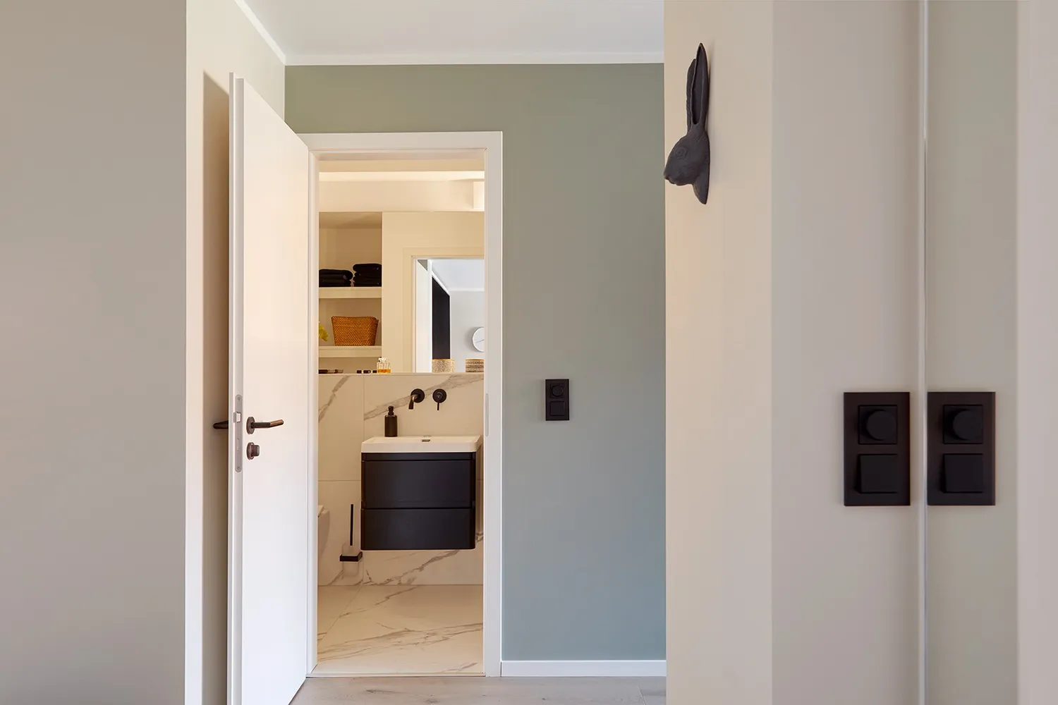 2 Zimmer Wohnung mit 55 m² in Düsseldorf – Bild 2