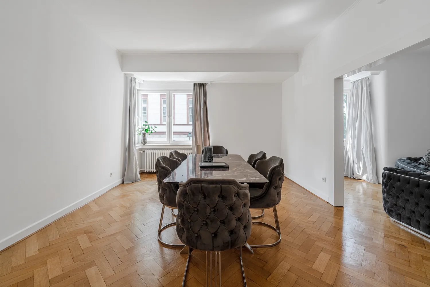 3 Zimmer Wohnung mit 98 m² in Düsseldorf – Bild 4