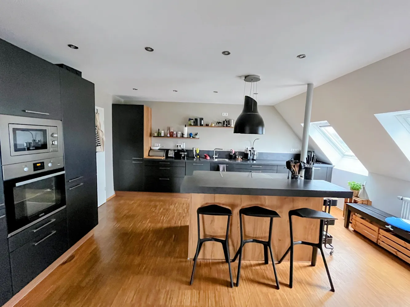 5 Zimmer Wohnung mit 172 m² in Karlsruhe – Bild 8