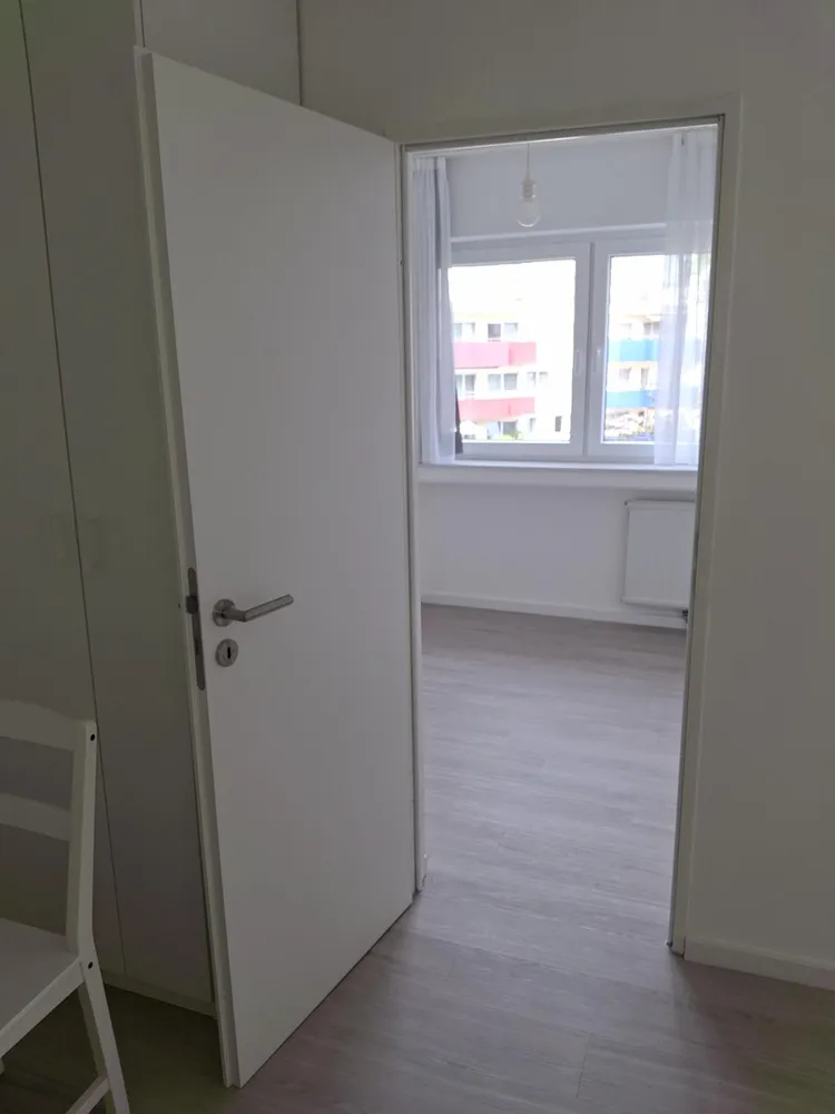 1 room apartment with 38 m² in Cologne – Photo 11