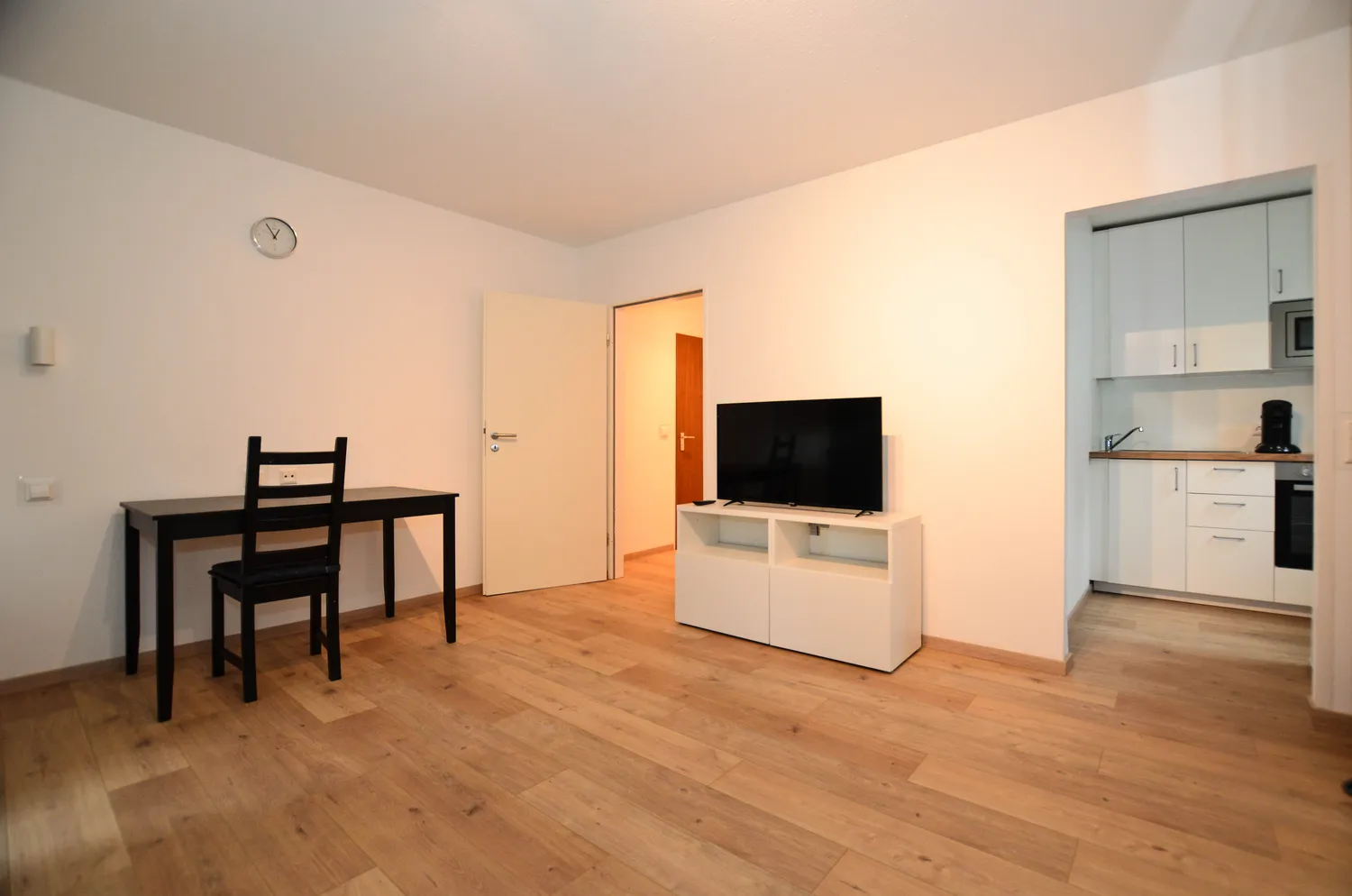 1 Zimmer Wohnung mit 33 m² in Stuttgart – Bild 2