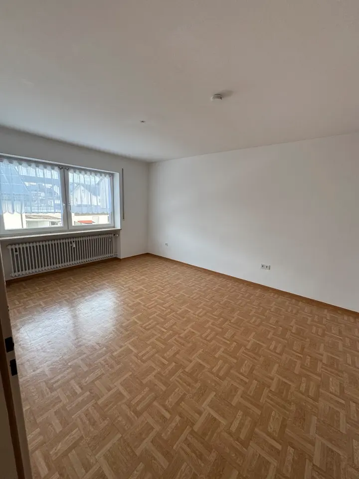 5 Zimmer Wohnung mit 120 m² in Ingolstadt – Bild 1