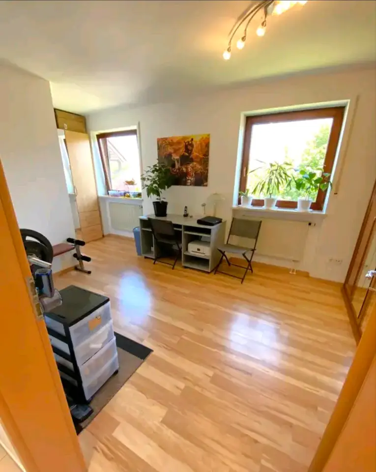 4 Zimmer Wohnung mit 130 m² in Augsburg – Bild 9