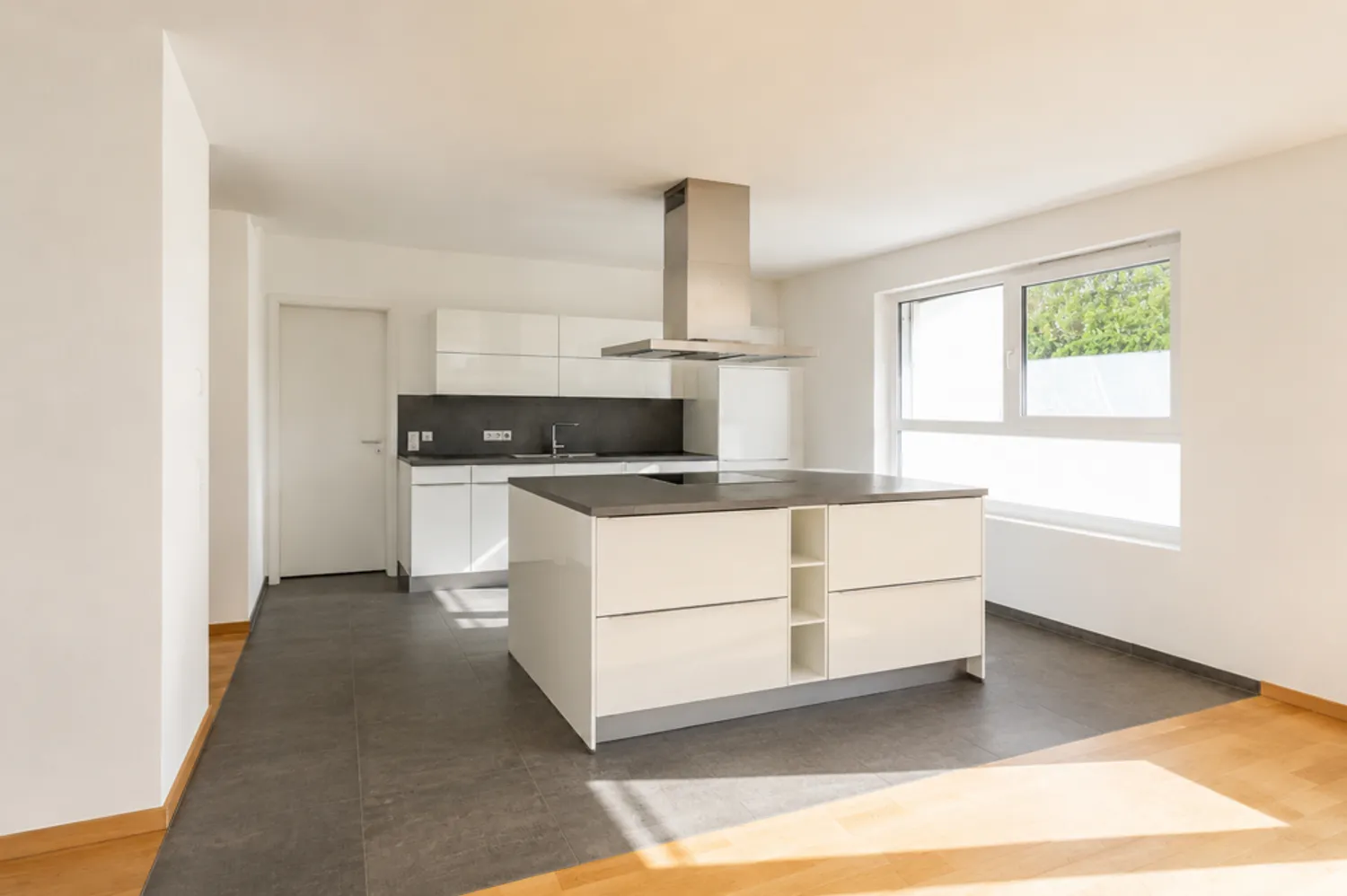 4 room apartment with 178 m² in Ludwigshafen am Rhein – Photo 2