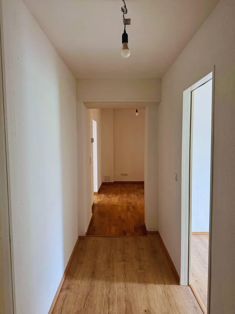 3 Zimmer Wohnung mit 108 m² in Berlin – Bild 2