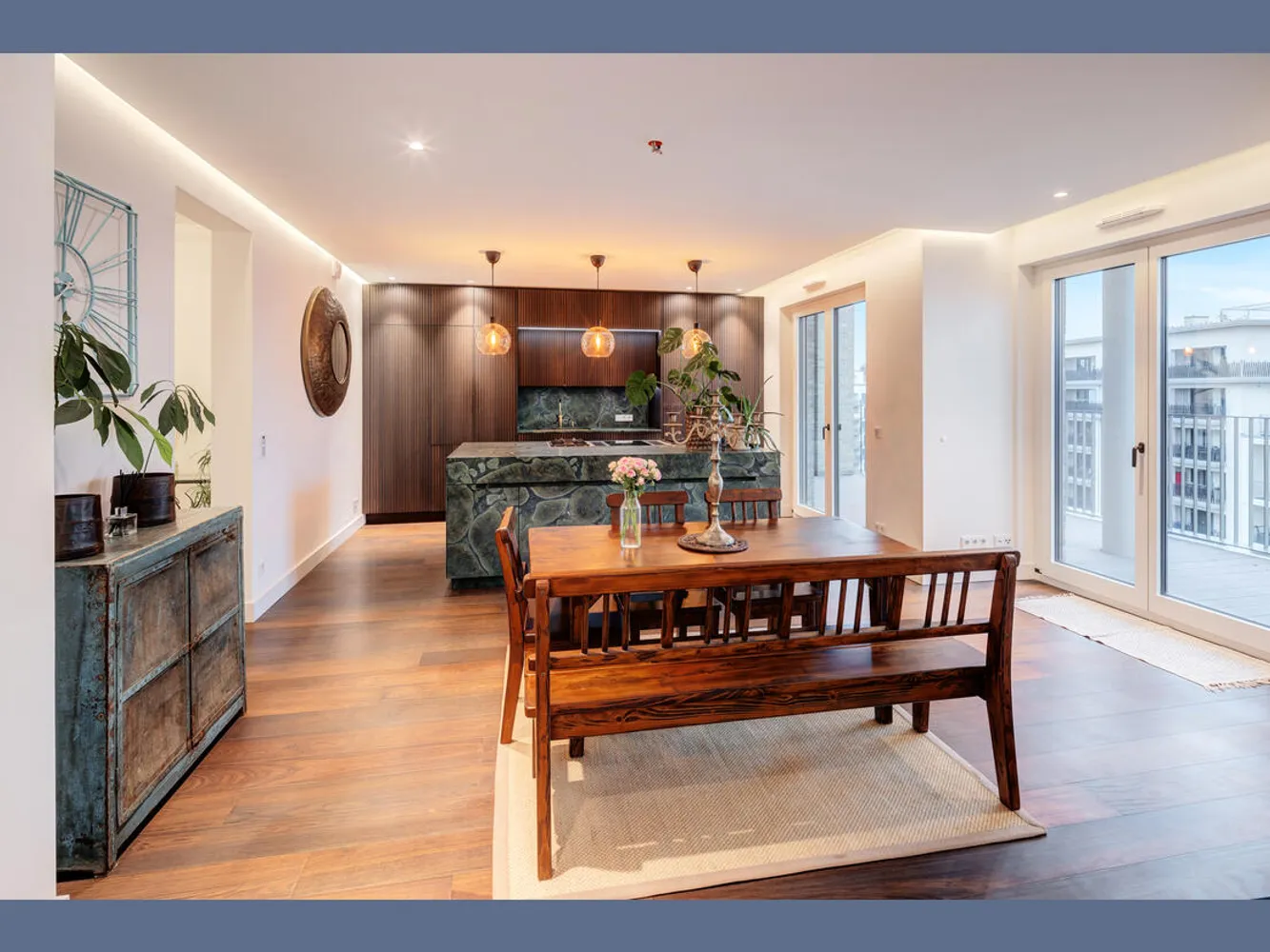 3 Zimmer Wohnung mit 118 m² in München – Bild 1