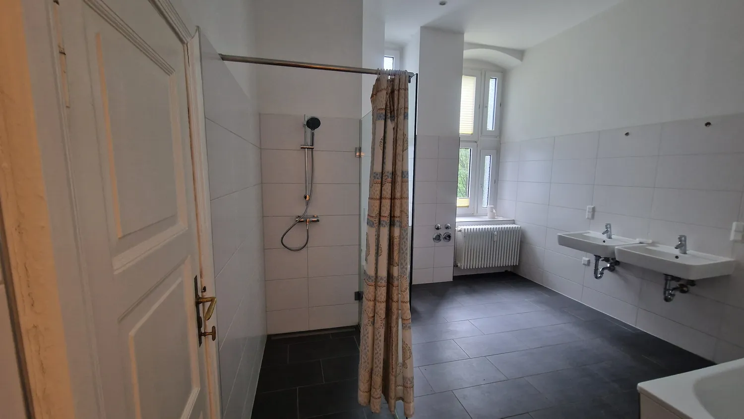 6 Zimmer Wohnung mit 209 m² in Berlin – Bild 9