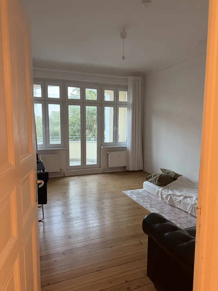 3 Zimmer Wohnung mit 98 m² in Berlin – Bild 3