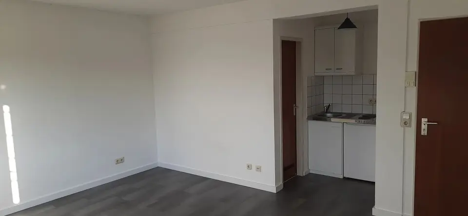 Studio with 30 m² in Cologne – Photo 2