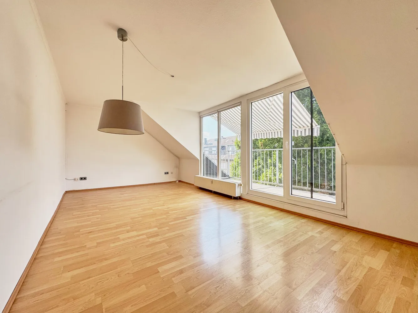 3 room apartment with 65 m² in Cologne – Photo 1