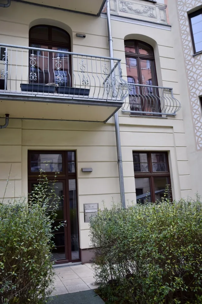 3 Zimmer Wohnung mit 107 m² in Berlin – Bild 3