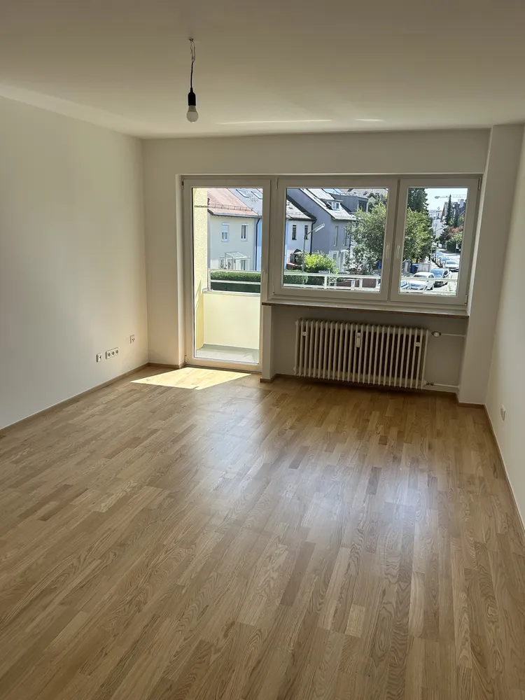 2 Zimmer Wohnung mit 55 m² in München – Bild 2