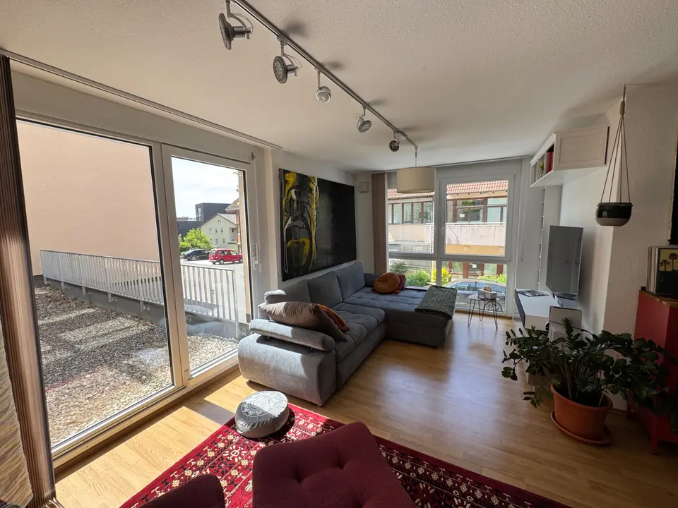 5 Zimmer Wohnung mit 105 m² in Herrenberg – Bild 2