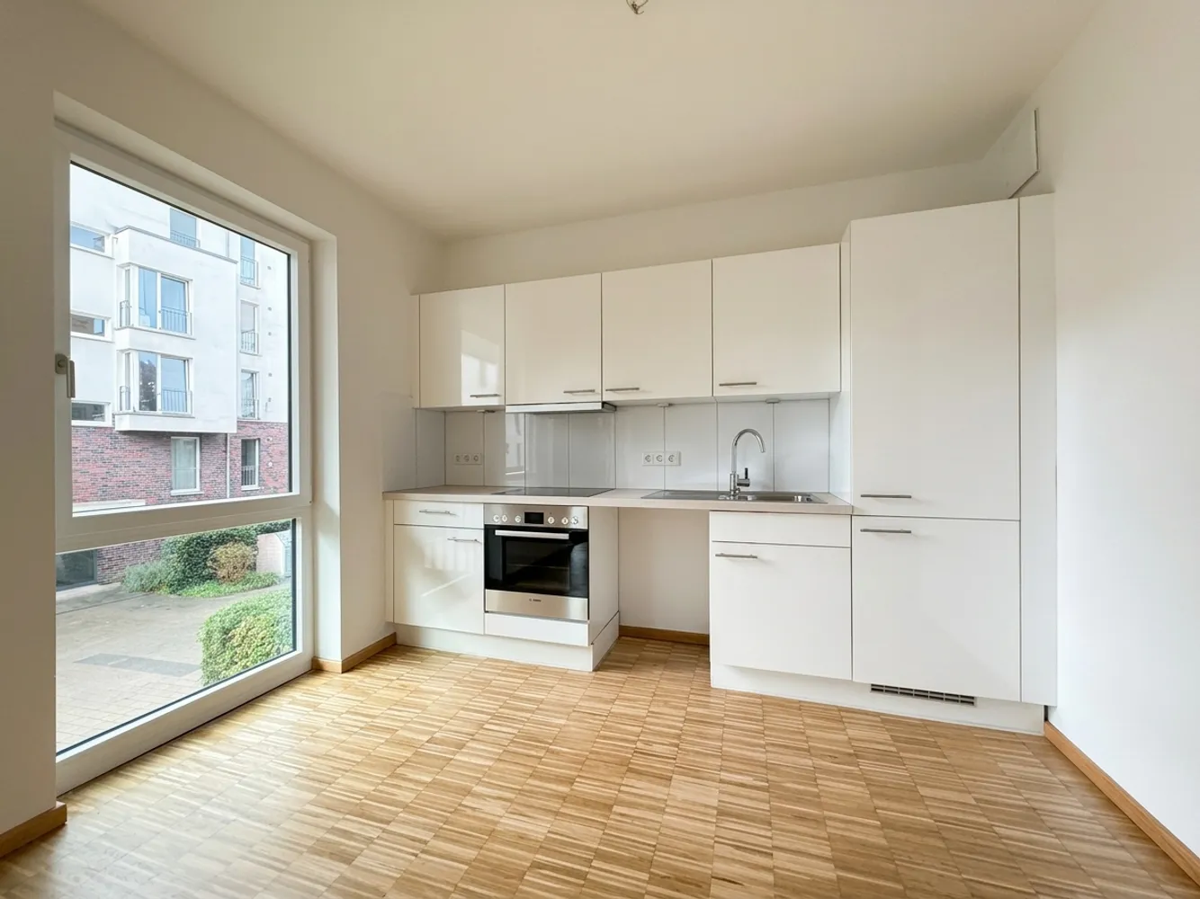 4 Zimmer Wohnung mit 98 m² in Hamburg – Bild 2