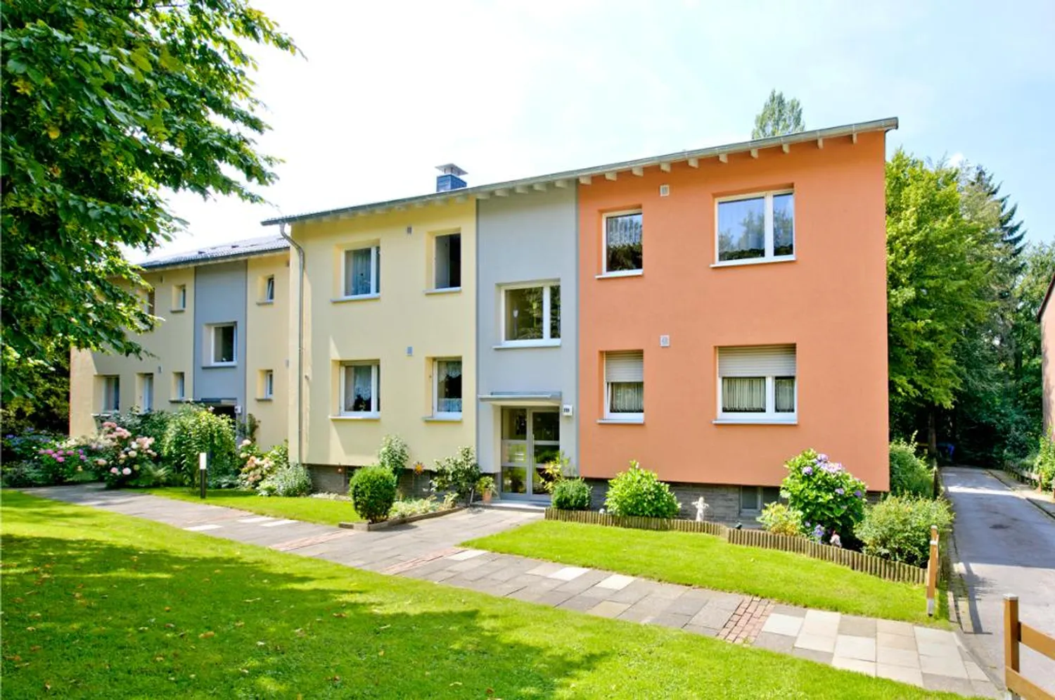 4 Zimmer Wohnung mit 69 m² in Solingen – Bild 1
