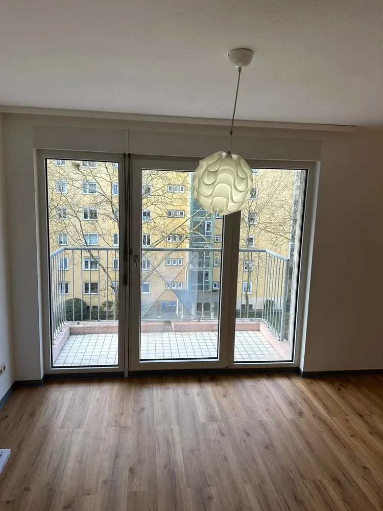 2 Zimmer Wohnung mit 33 m² in Saarbrücken – Bild 1