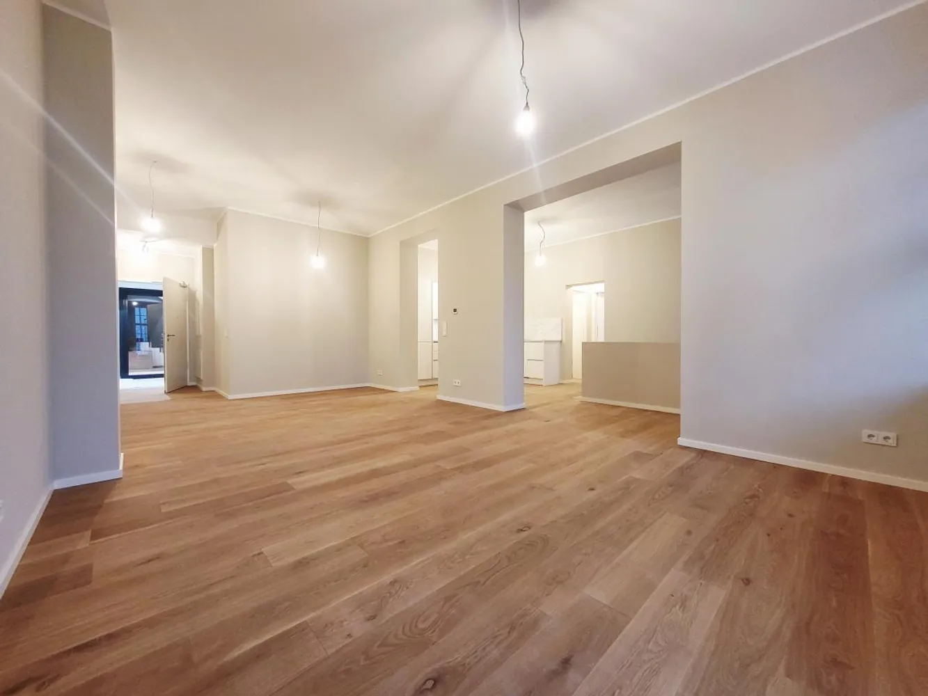 2 Zimmer Wohnung mit 96 m² in Hanau – Bild 2