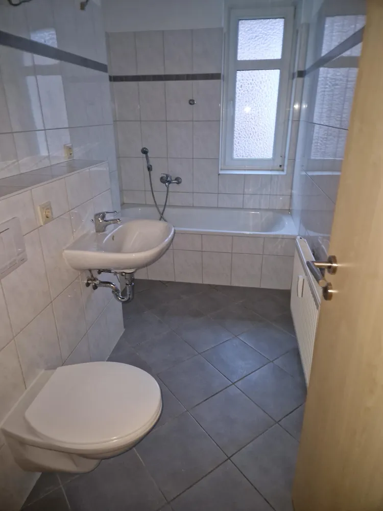 2 Zimmer Wohnung mit 45 m² in Halle (Saale) – Bild 5