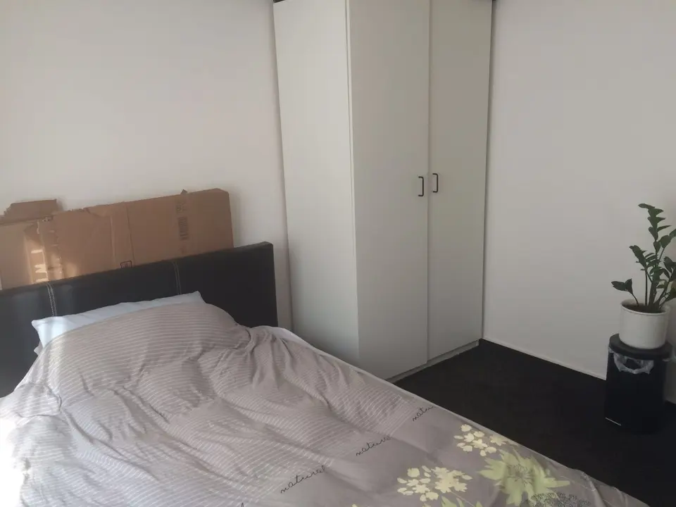 WG-Zimmer mit 13 m² in Stuttgart – Bild 2