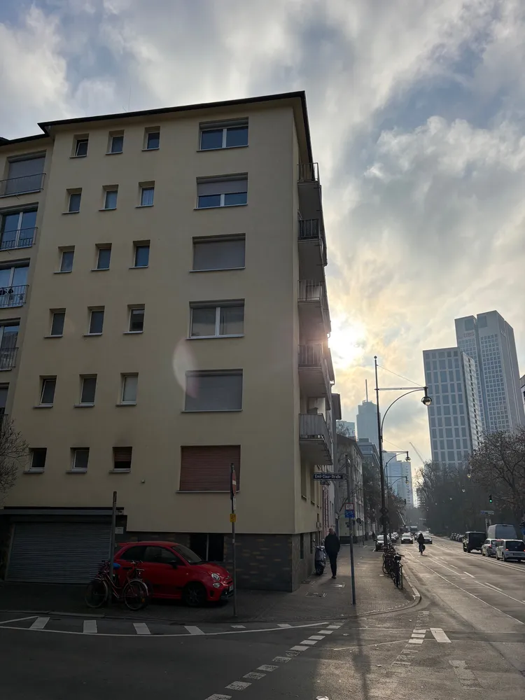 1 Zimmer Wohnung mit 37 m² in Frankfurt am Main – Bild 6