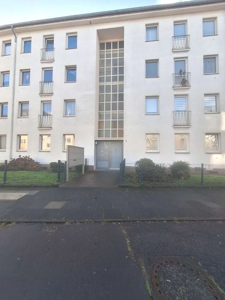2 Zimmer Wohnung mit 38 m² in Köln – Bild 2