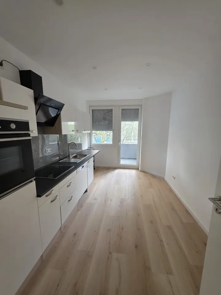 3 Zimmer Wohnung mit 91 m² in Karlsruhe – Bild 4