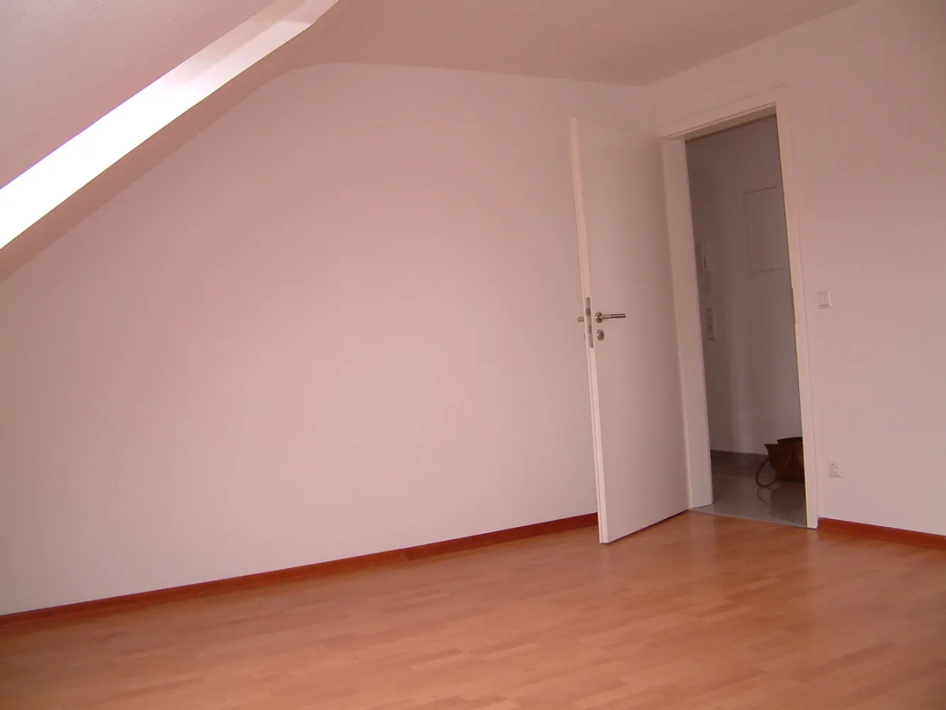 2 Zimmer Wohnung mit 52 m² in Saarbrücken – Bild 3