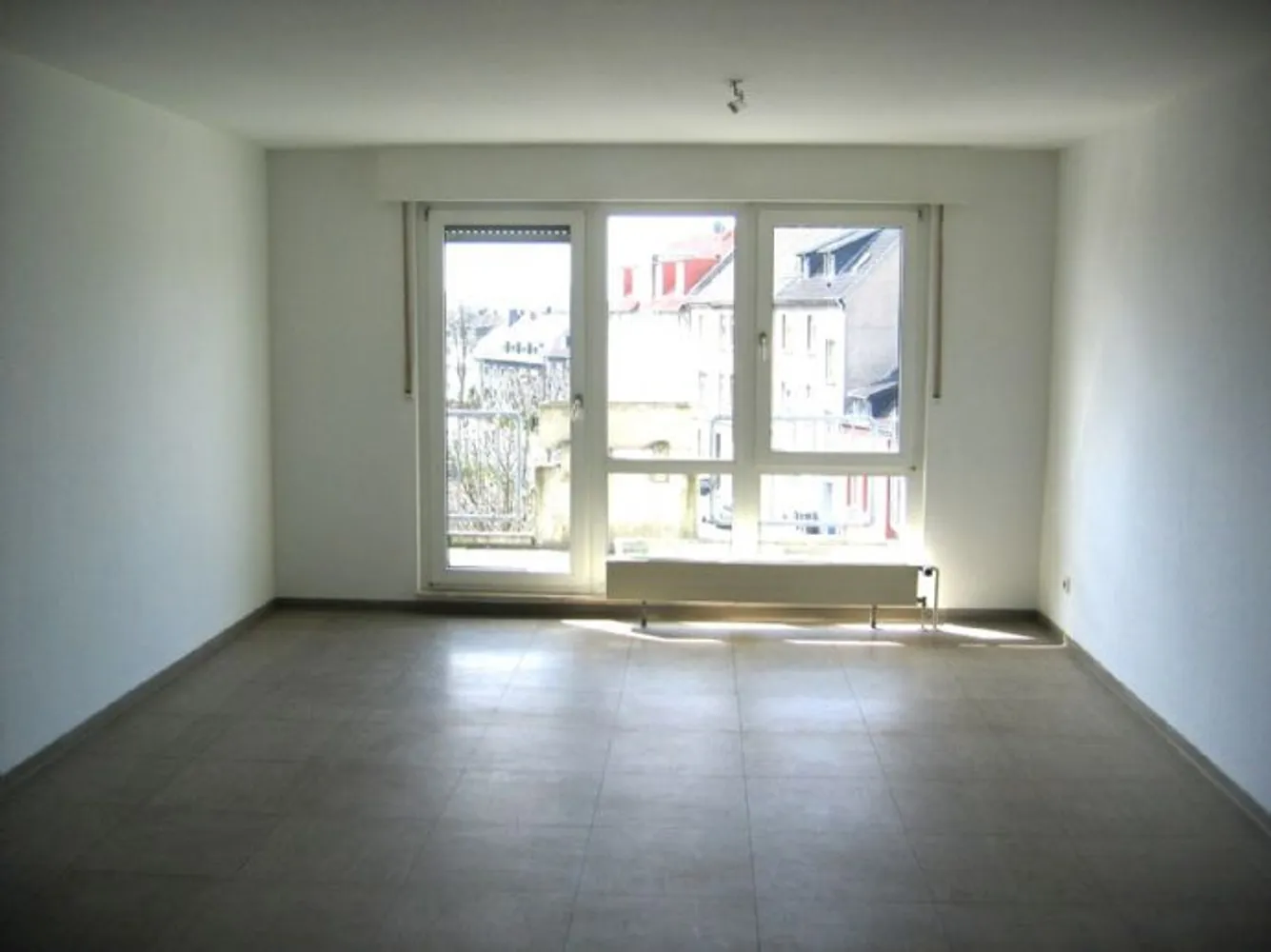 4 Zimmer Wohnung mit 76 m² in Essen – Bild 1
