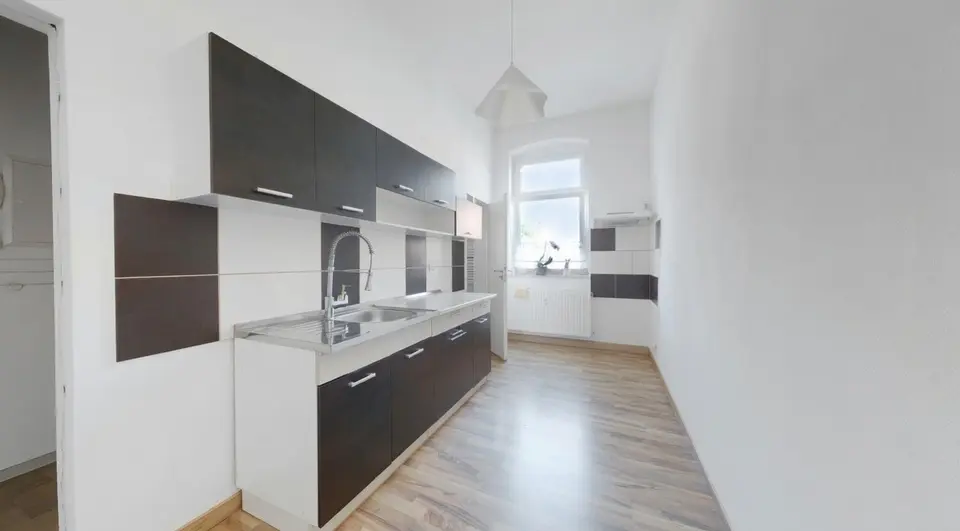 2 Zimmer Wohnung mit 35 m² in Halle (Saale) – Bild 2
