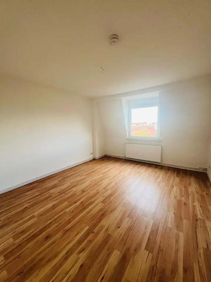 3 Zimmer Wohnung mit 68 m² in Grimma – Bild 1