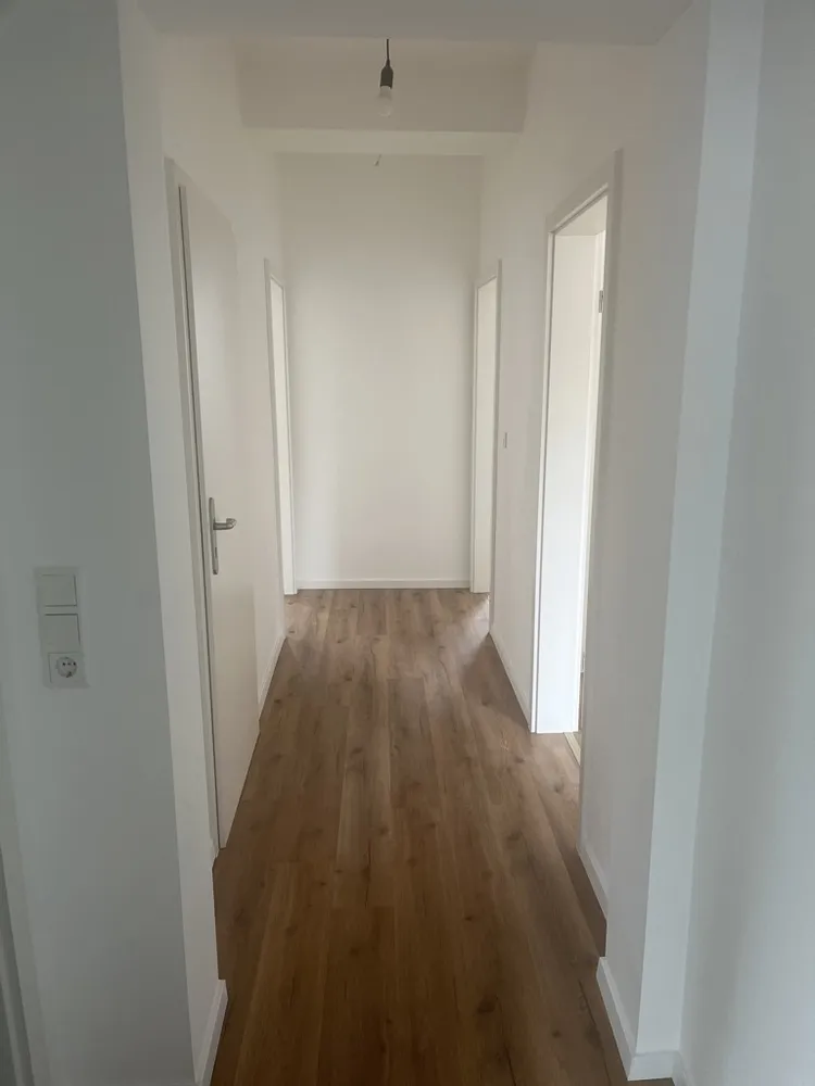 3 Zimmer Wohnung mit 75 m² in Köln – Bild 2