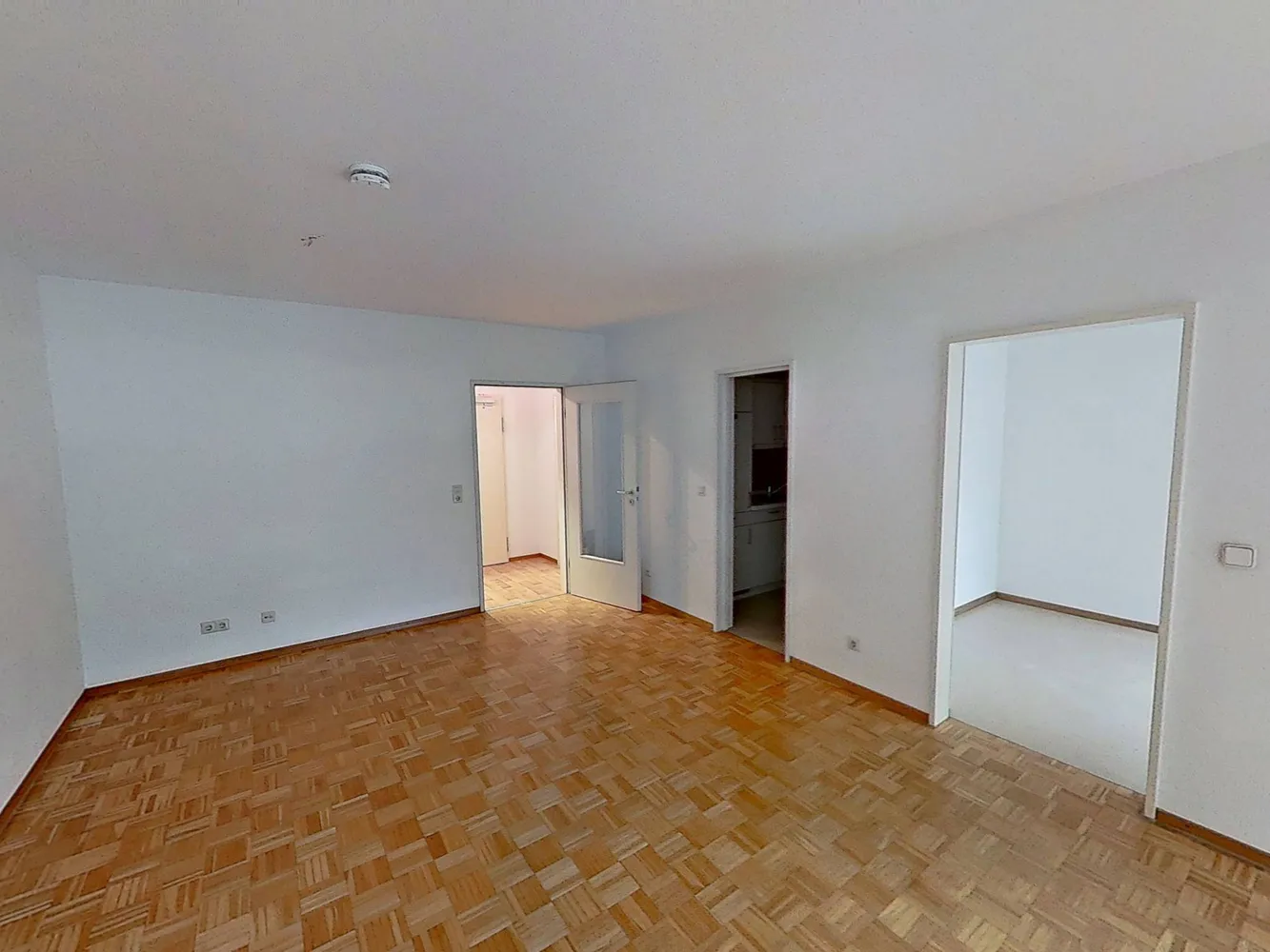 2 room apartment with 50 m² in Hanover – Photo 2