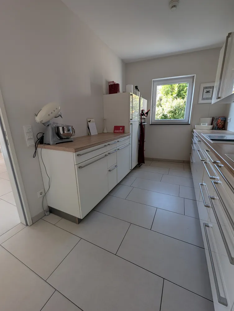 3 Zimmer Wohnung mit 95 m² in Bergisch Gladbach – Bild 2