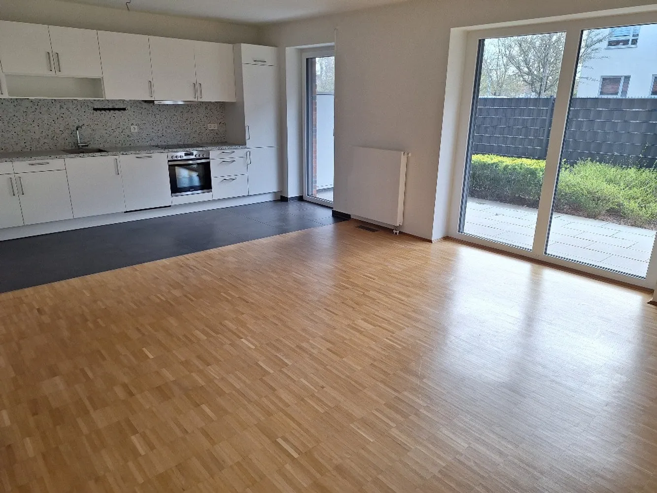 3 Zimmer Wohnung mit 106 m² in Hannover – Bild 3
