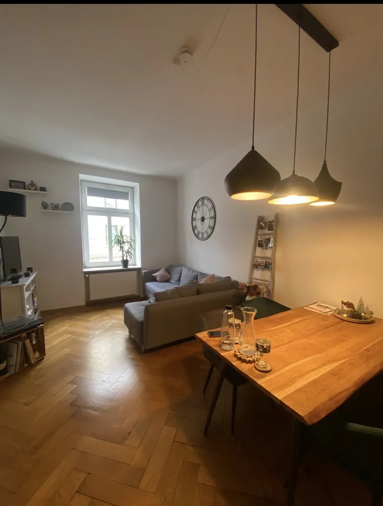 2 room apartment with 56 m² in Munich – Photo 1