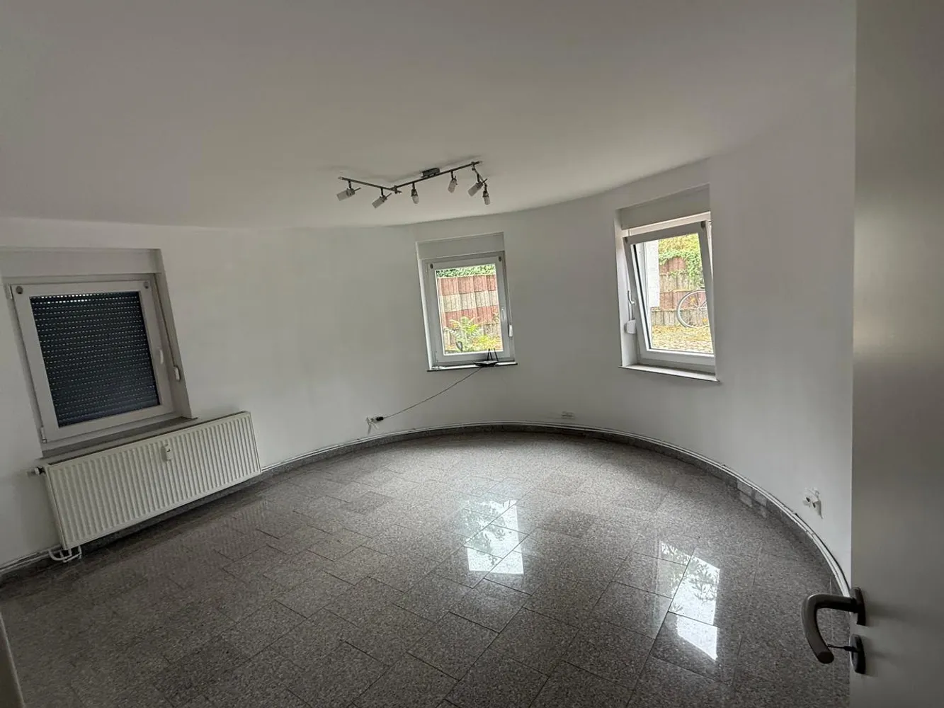2 Zimmer Wohnung mit 70 m² in Mainz – Bild 2