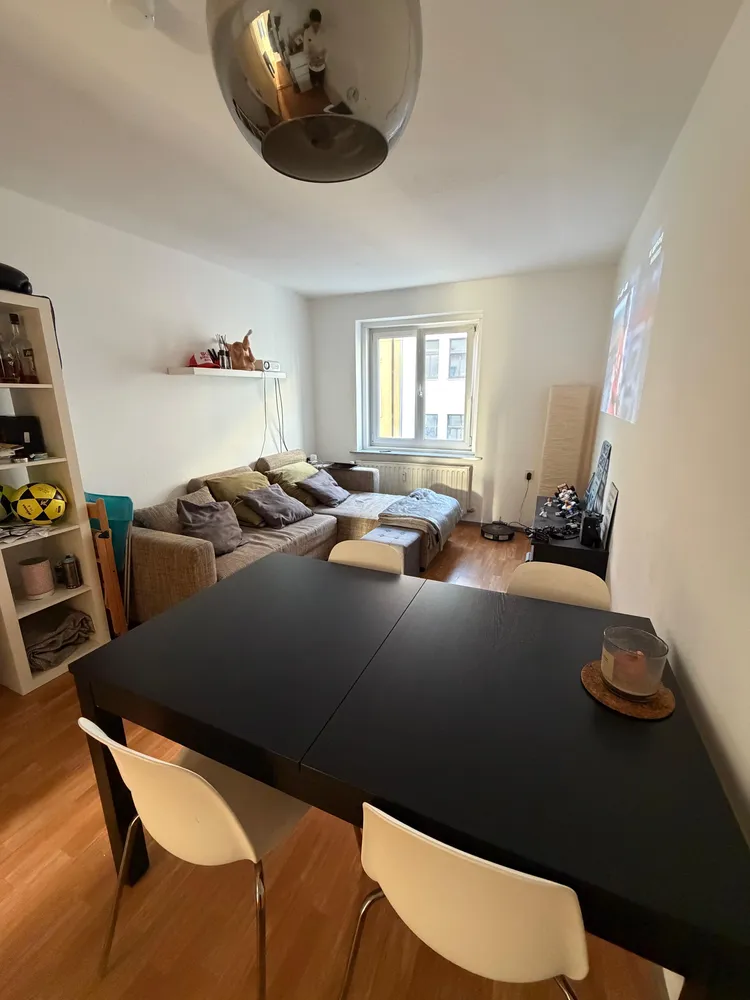 3 Zimmer Wohnung mit 80 m² in München – Bild 1