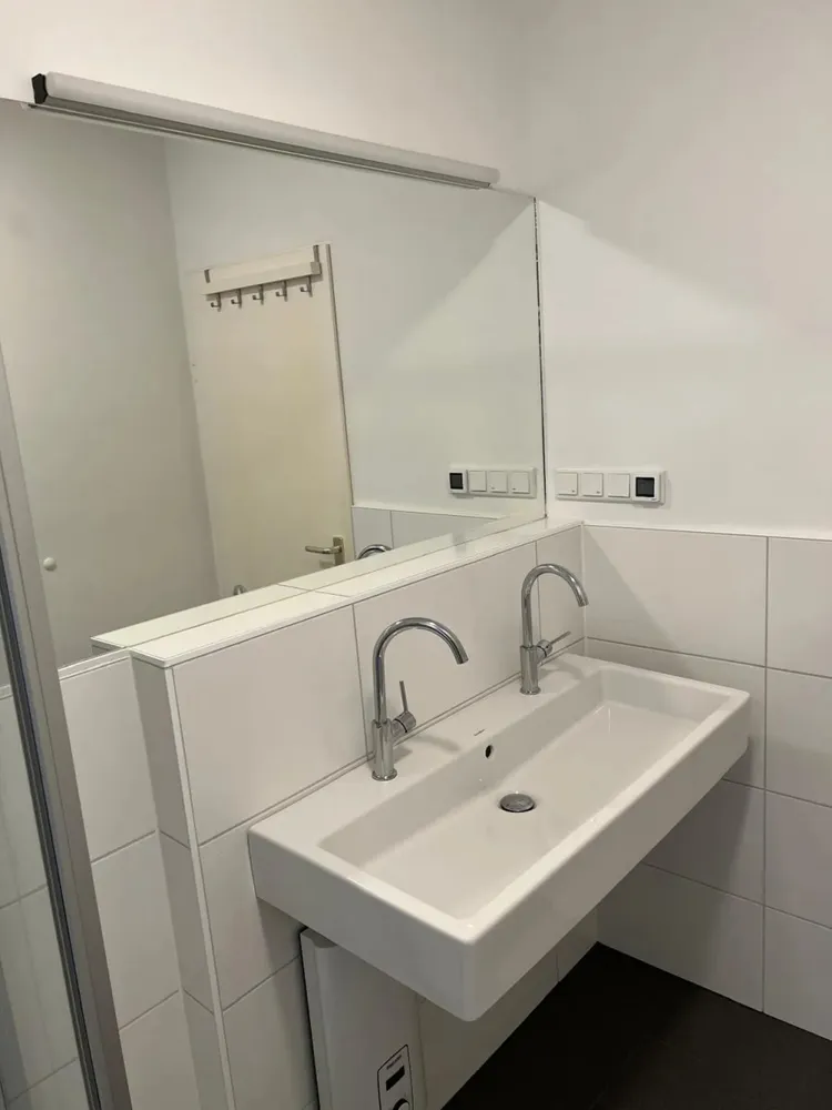 WG-Zimmer mit 20 m² in Frankfurt am Main – Bild 1